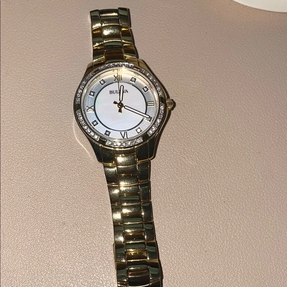 Bulova Two-Tone Gold and Silver Watch - Picture 4 of 6